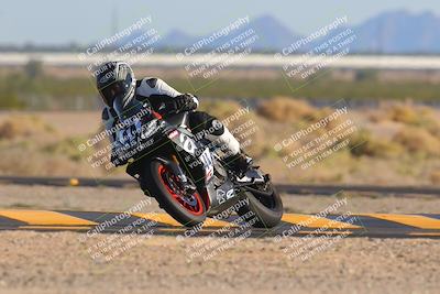 media/Nov-06-2023-Moto Forza (Mon) [[ce023d0744]]/3-Intermediate Group/Session 5 (Turn 4)/